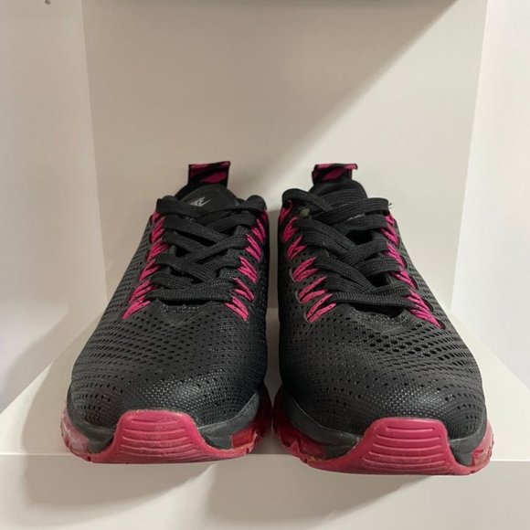 SOLD - Nike Women's Air Max Motion 90 Waffle Skin Black Running Shoe - Picture 2 of 4